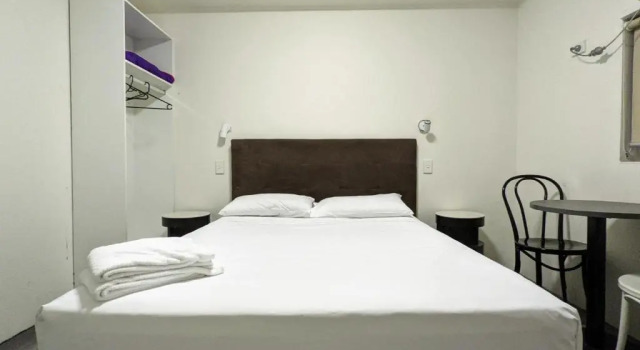 Номер Standard Arena Hotel