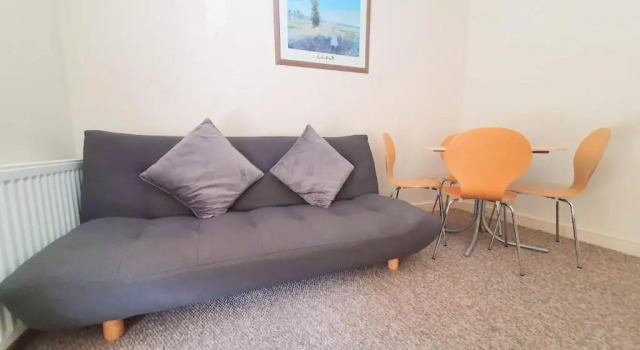 Bassett Flat with 2 Double Bedrooms and Superfast Wi-Fi