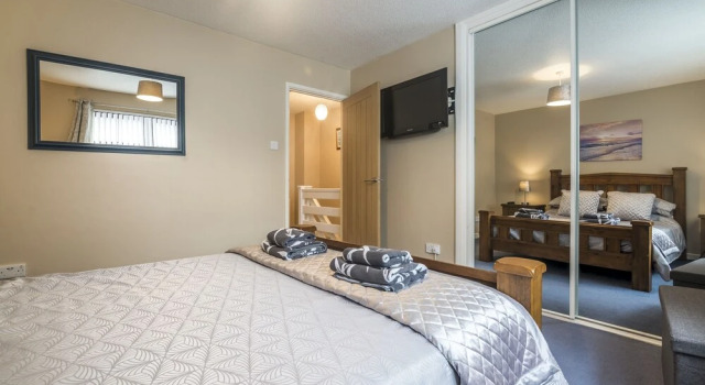 Harry's - 2 Bedroom Holiday Home - Tenby