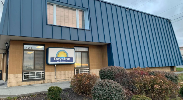 Номер Standard Days Inn by Wyndham Winchester
