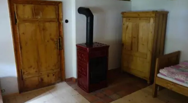 MausHaus, Rezerwuj Hotel Hotele w Kraj hradecki z parkingiem, Parking