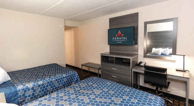 Четырёхместный номер Standard Coratel Inn & Suites by Jasper Mankato