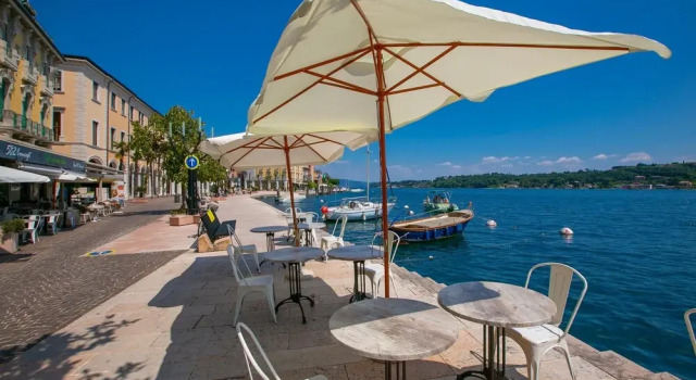 Апартаменты Perla del Lago Near the Beach