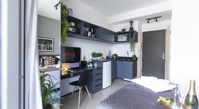 Апартаменты Next to Allianz Parque - Vacancy - Pool