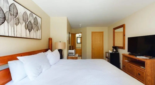 3 Bedroom Ski in Condo Only One Block From Historic Downtown, Shopping, Restaurants and Entertainment, Забронировать Апартаменты/квартира Апартаменты Брекенридж, Апартаменты/квартира