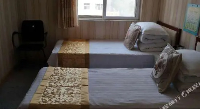 Номер Economy Lufuyuan Hotel