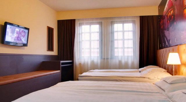 Hotel Corvin, Book Hotel SPA-hoteller i Gyula, SPA
