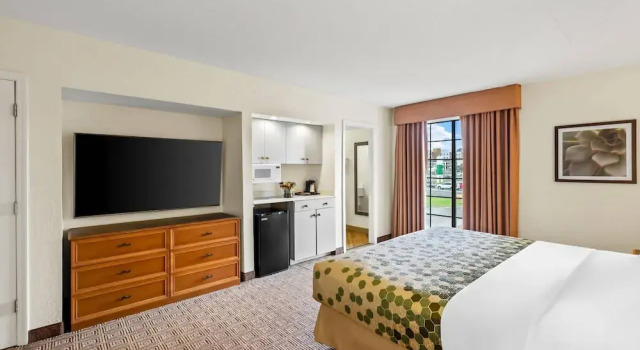 Двухместный люкс Econo Lodge Augusta North - Washington Road