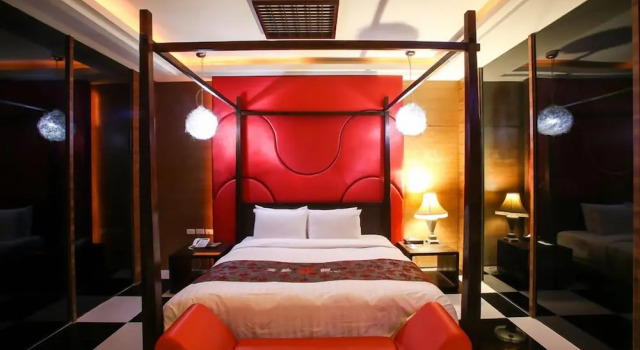 Camera Superior Hip Spa Motel