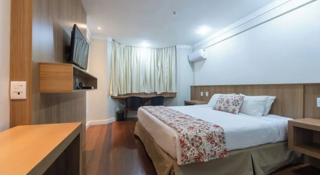 Номер Standard Taiwan Hotel