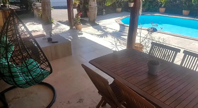 La Villa Du Bassin, Book Villa Hoteller i Saint-Benoit med pool, Swimmingpool