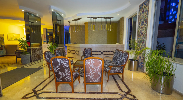 Kleopatra Celine Hotel, Забронировать Отель Мораитика 