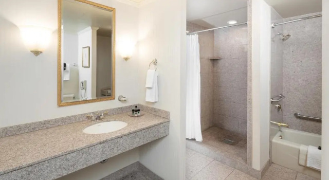 Standard Vierer Zimmer The Berkeley Hotel