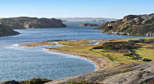 Коттедж 4 person holiday home in Hamburgsund