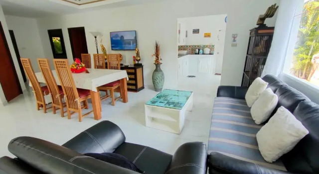 Вилла с видом на сад GARDEN VILLA - PATTAYA HOLIDAY HOUSE WALKING STREET 4 bedrooms