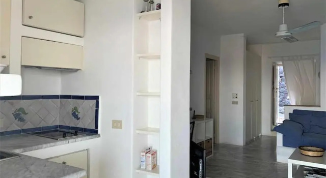 Апартаменты House Uva - on the port of Scalo Galera, Salina