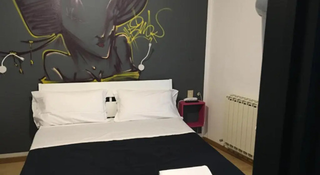 Четырёхместный номер Standard с балконом X Hotel