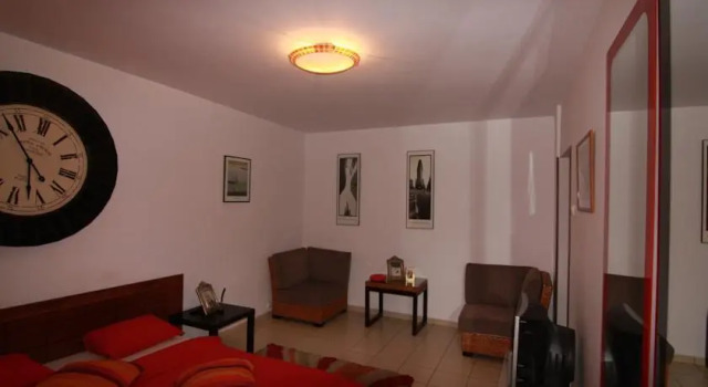 Cert Studio - Bucharest City Center, Varaa Hotelli Hotellit Bukarest pysäköinnillä, lähellä Antim Monastery, Pysäköinti