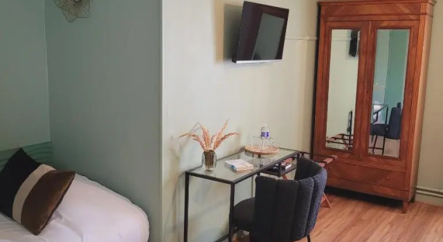 Четырёхместный номер Comfort Hôtel Rive Sud