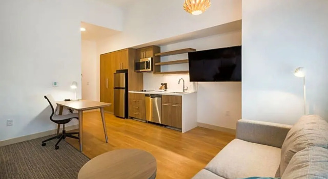 Номер Standard Element by Marriott Denver International Airport