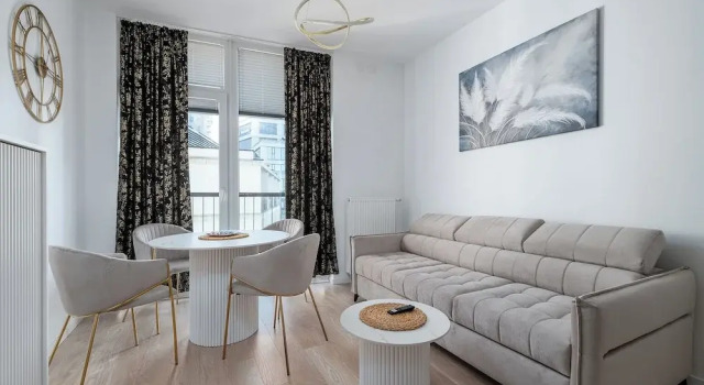 RentPlanet - Apartament Krochmalna, Забронировать Апартаменты/квартира Варшава Мазовецкое воеводство, рядом с Варшавский торговый центр