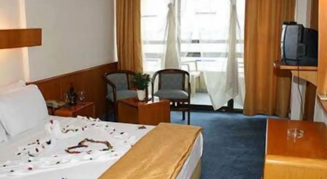 Hotel Sozer, Забронировать Отель Отели Кушадасы по системе «всё включено», рядом с Kusadasi Bars Street, Всё включено