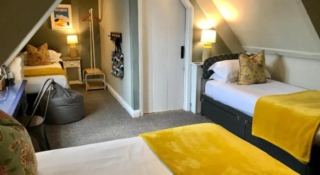 Семейный номер Standard Bridge House Hotel