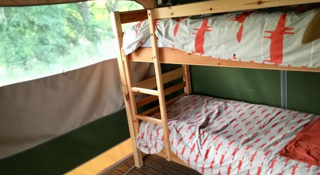 Auberge Casa Sana, Buchen Sie Hotel Pillac Aquitanien