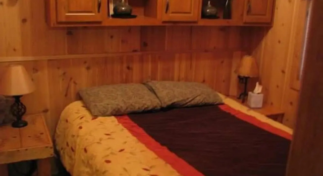 Cedar Pines Resort, Забронировать Курортный отель Курортные отели Саут-Лейк-Тахо, Курортный отель