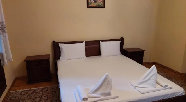 Трёхместный номер Standard с балконом Guest Rooms Cheshmata