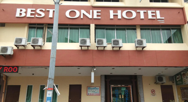 OYO 90470 Best One Hotel