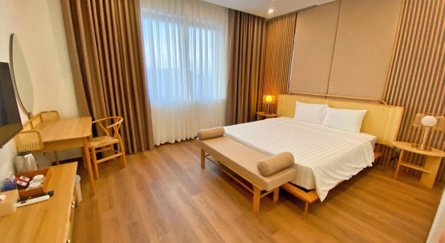 D'Lioro Hotel & Resort