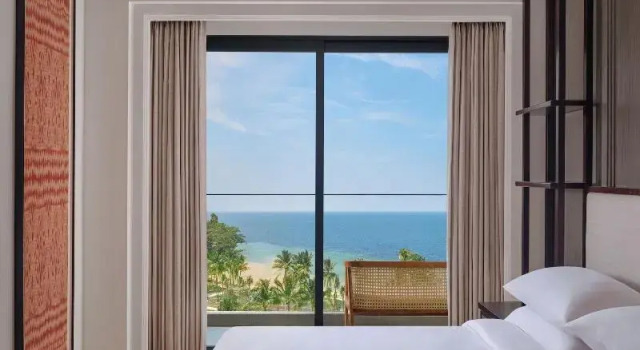 Номер Deluxe Lampung Marriott Resort & Spa