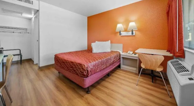 Люкс Motel 6-Big Bear Lake, CA