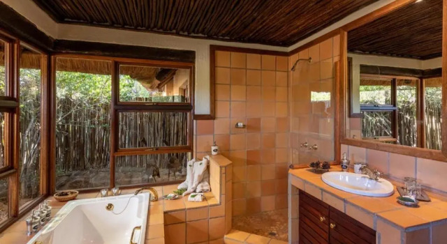 Люкс Luxury Tintswalo Waterberg