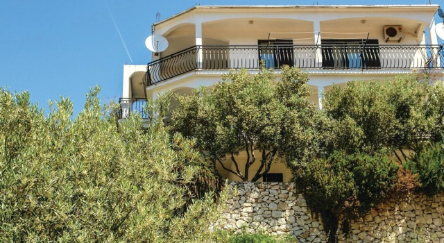 Awesome Home in Sevid With Wifi and 3 Bedrooms
