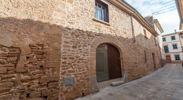 Casa Sa Pedra, en el Centro Histórico de Alcudia, Buchen Sie Hotel Alcúdia Mallorca