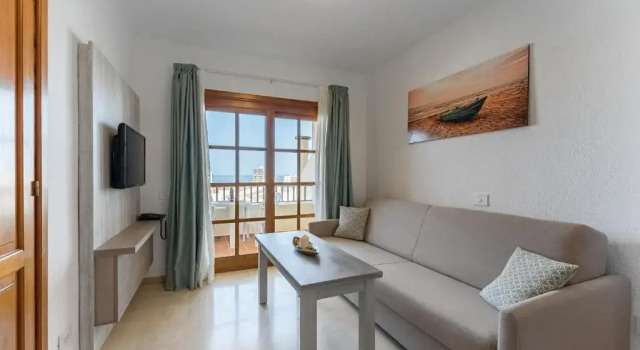 Апартаменты Klayman Olivina Aparthotel