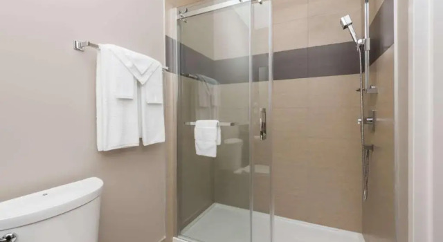 Номер Standard Super 8 by Wyndham Mont Laurier