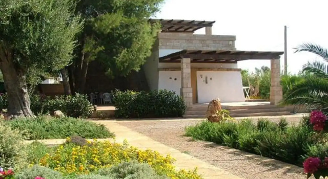 Апартаменты с 2 комнатами с видом на сад Villa Urania