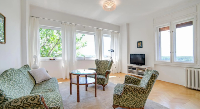 Nosislav Apartments, Prenota Appartamento Hotel a Moravia meridionale con parcheggio, Parcheggio