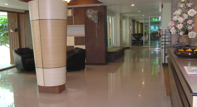 The Impress Khonkaen Hotel, Забронировать Отель Отели Кхонкэн с завтраком, рядом с Университет Кхонкэна, Завтраки