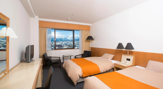 Hotel Granmirage, Забронировать Отель Отели Уозу с парковкой, Парковка