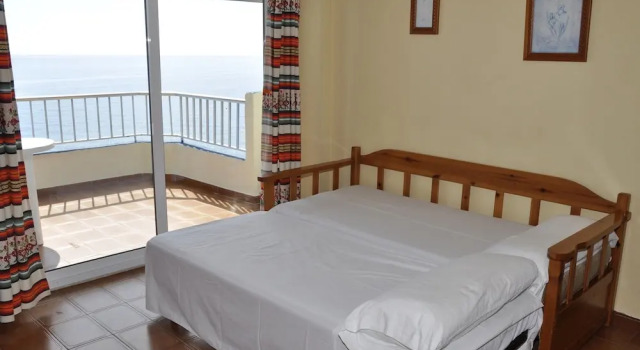 Апартаменты с 2 комнатами рядом с пляжем Apartamentos Tao