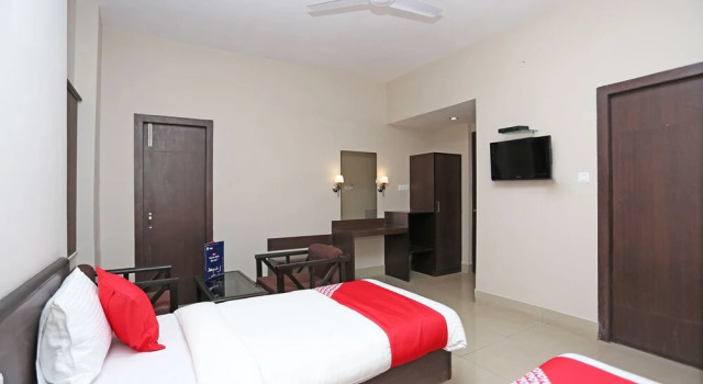 OYO 7650 Park Inn Boring Road, Rezervovat Hotel Patna Bangalore