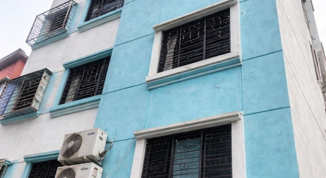Hotel M M Homestay Howrah, Varaa Hotelli Hotellit Haora aamiaisella, Aamiainen