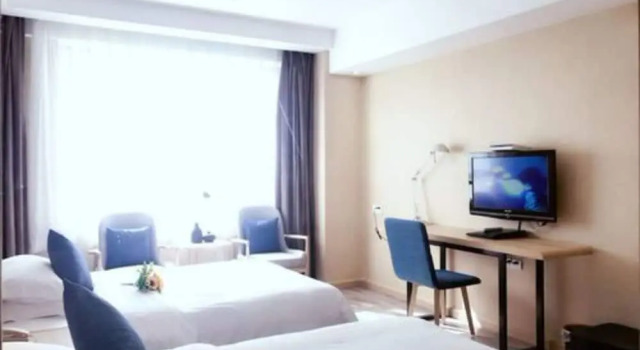 Jingjiang Hotel, Забронировать Отель Отели Синин 3 звезды, рядом с Mojia Street, 3*