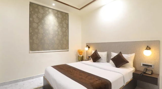 Номер Executive Hotel Rudra Inn