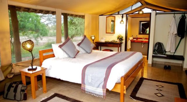 Voyager Ziwani Tented Camp, Réserver Hôtel Ziwani Taita Taveta