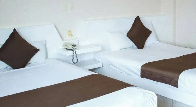 Четырёхместный номер Superior Hotel María Eugenia Tuxtla Gutiérrez